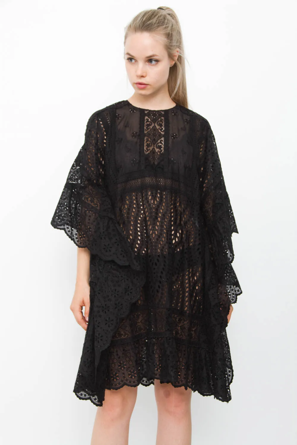 EYELET CAFTAN