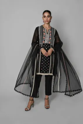 Insia Sohail - Balouchi - Black - Cotton net Insia Sohail - Balouchi - Black - Cotton net