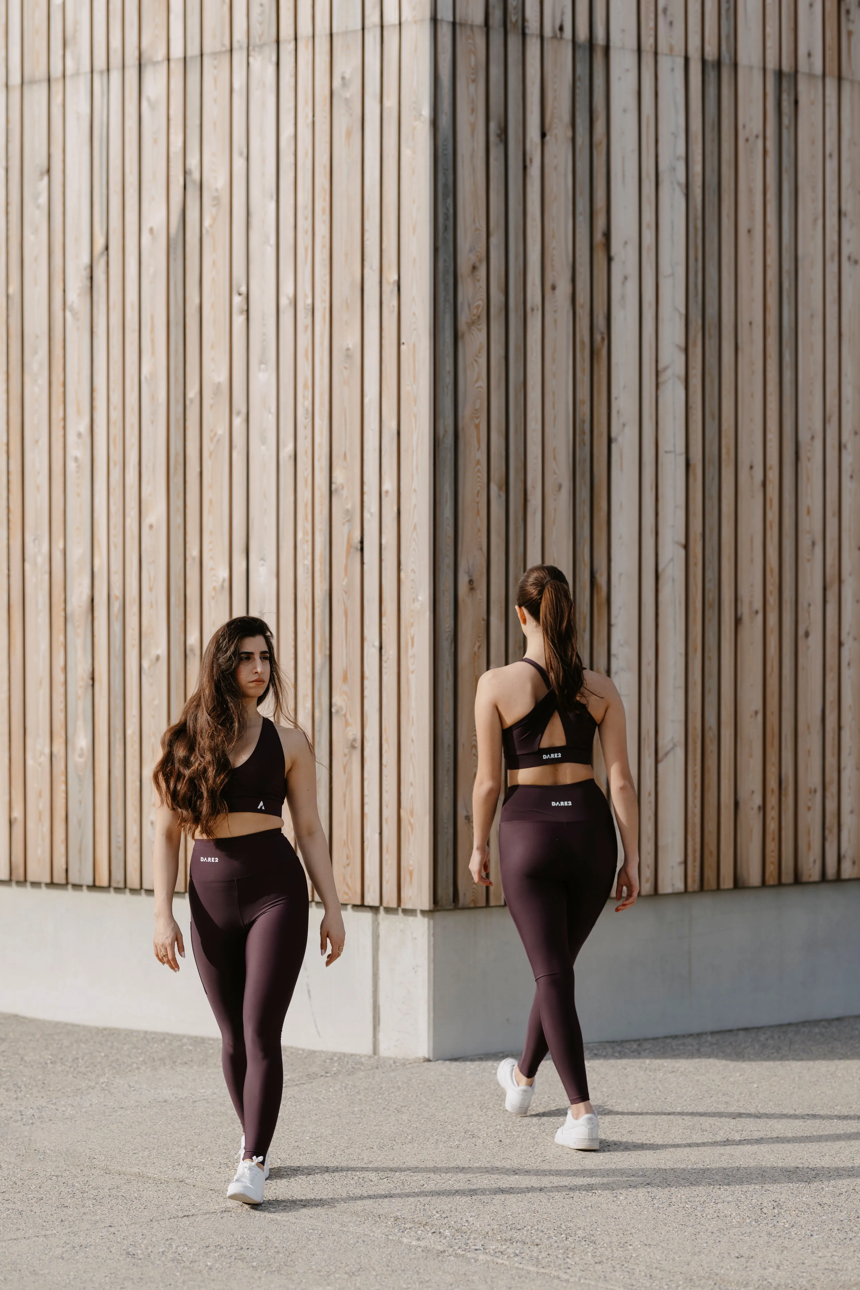 PLUM HIGH-WAISTED TIGHTS