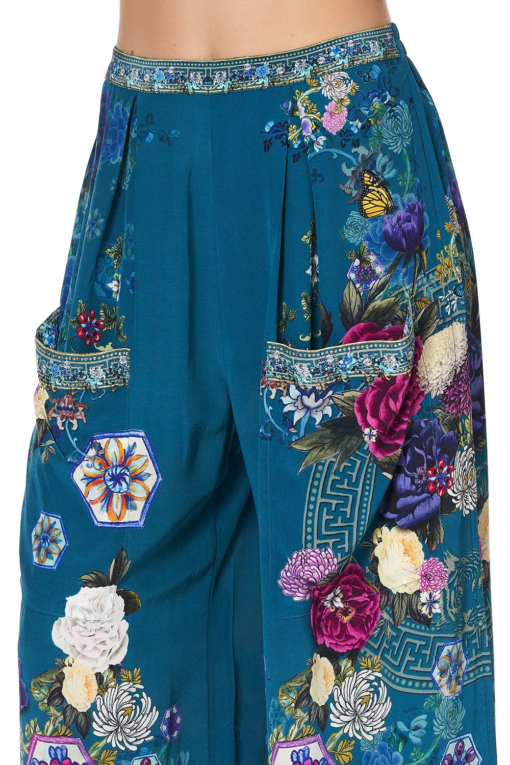 WIDE LEG TROUSER WITH FRONT POCKETS LUNAR GAZING